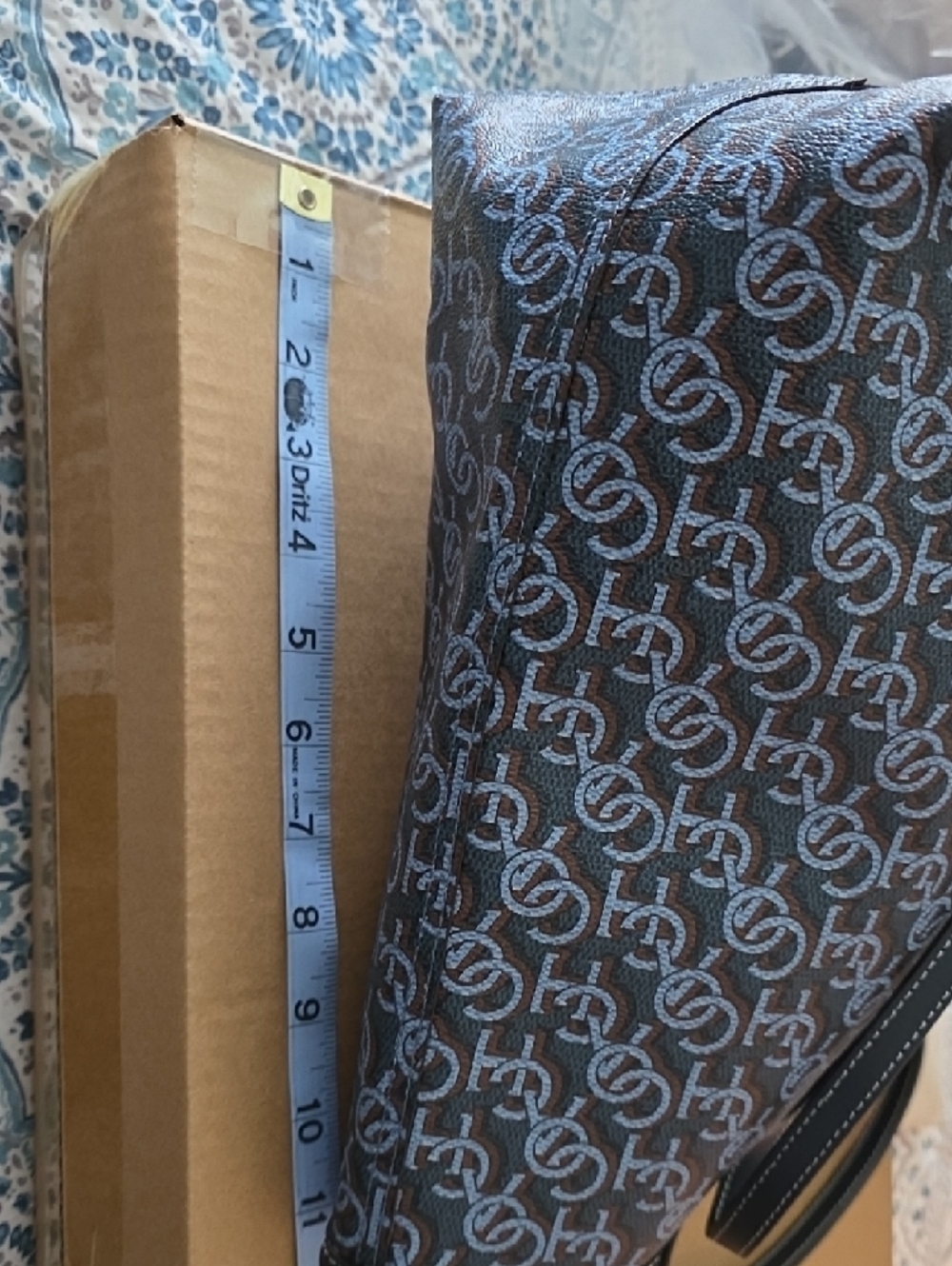 Coach Signature Large Tote Bag in Blue - Picture 4 of 10